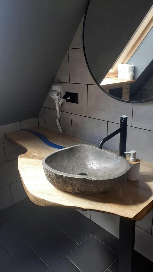 Chata Nad Termami Dzianisz المظهر الخارجي الصورة